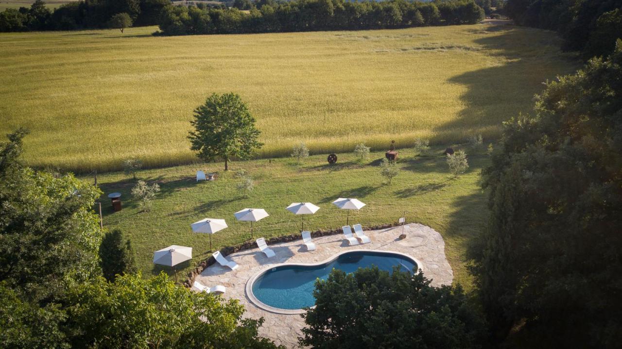 Glamping In Toscana, Luxury Tents In Agriturismo Biologico Sorano  Luaran gambar